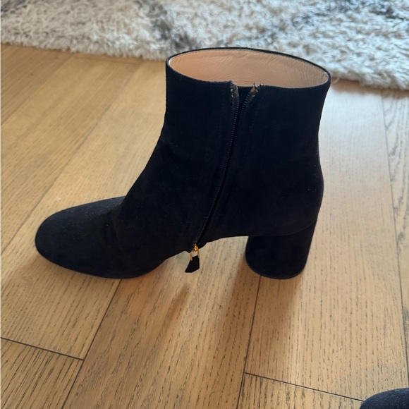 Black suede Prada boots size 38.5 - Picture 2 of 9